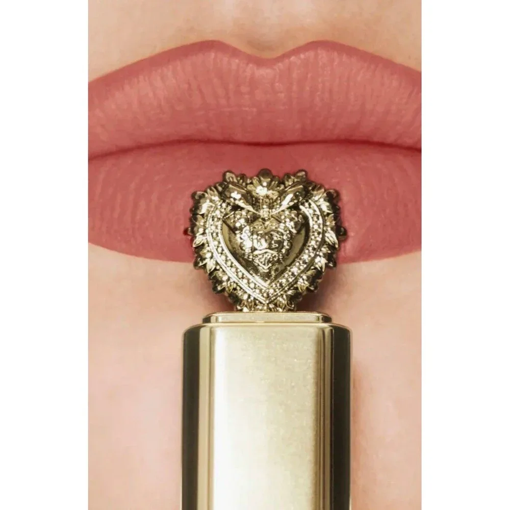 D & G Dolce and Gabbana Everkiss Liquid Lipstick Desire 90